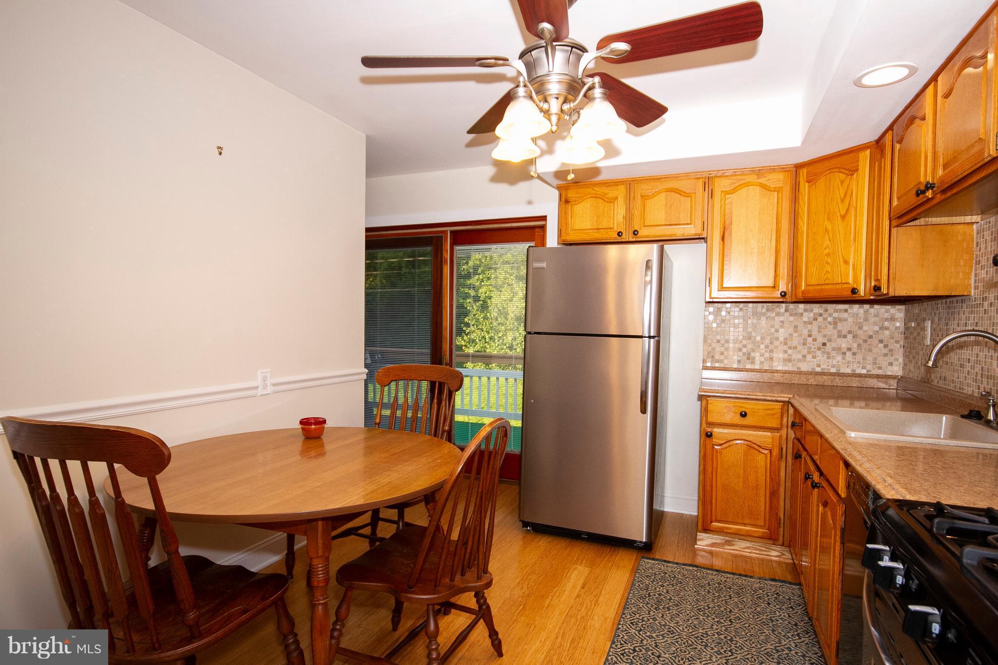 8632 Delegge Road Baltimore, MD 21237 - Photo 10 of 28 Kitchen