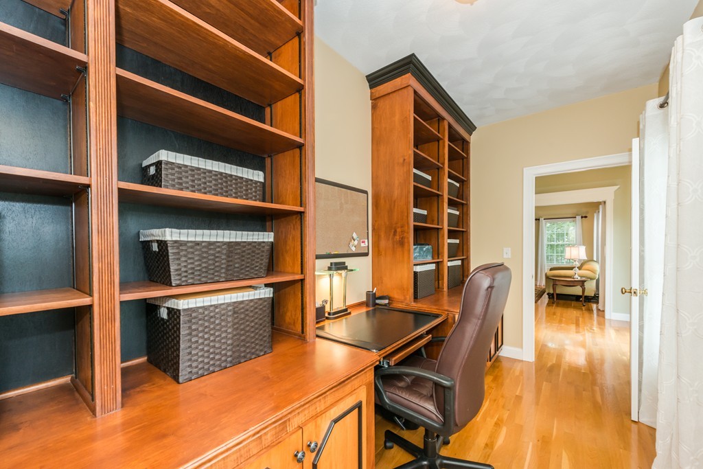 1 Devonshire Road Amesbury, MA 01913 - Photo 12 of 30 Gallery Image 12