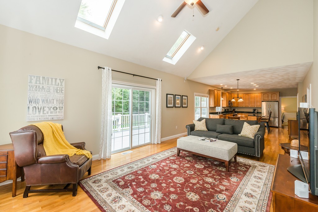 1 Devonshire Road Amesbury, MA 01913 - Photo 6 of 30 Gallery Image 6