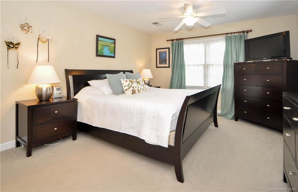 2633 Innsbrook Road Charlotte, NC 28226 - Photo 15 of 24 Gallery Image 15