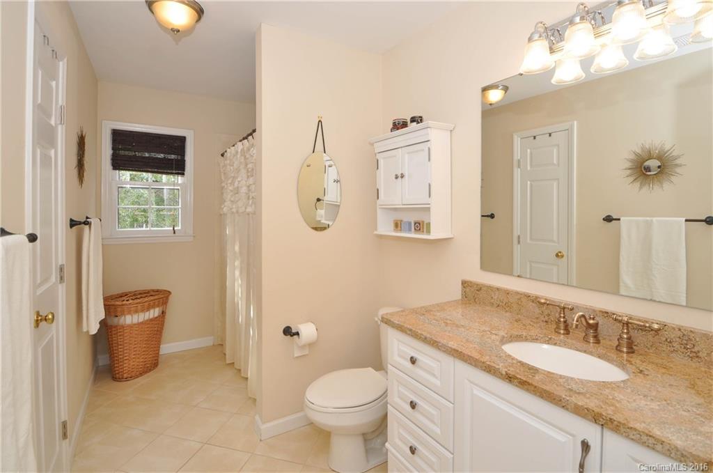 2633 Innsbrook Road Charlotte, NC 28226 - Photo 21 of 24 Gallery Image 21