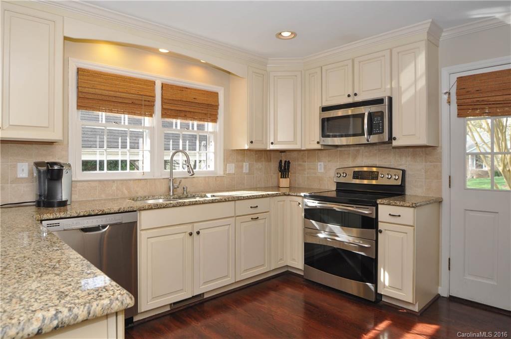 2633 Innsbrook Road Charlotte, NC 28226 - Photo 8 of 24 Gallery Image 8