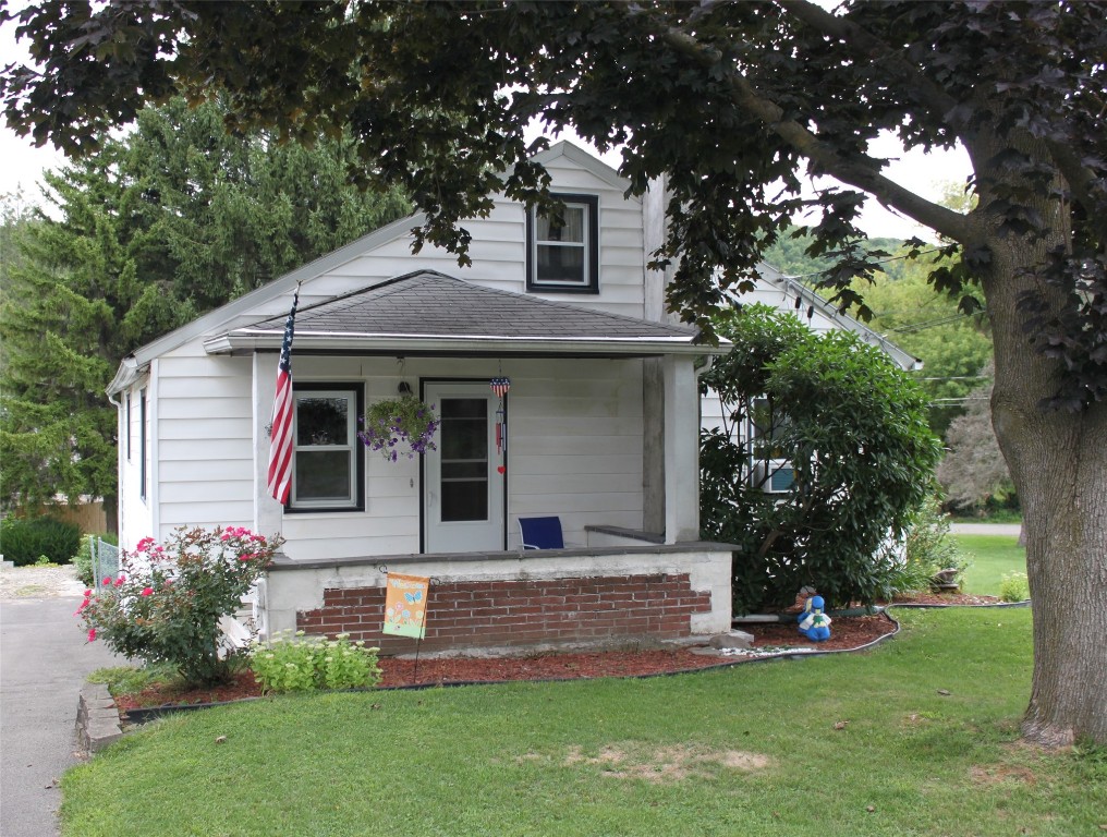 137 Kennedy Road Binghamton, NY 13901 - Photo 1 of 18 Gallery Image 1