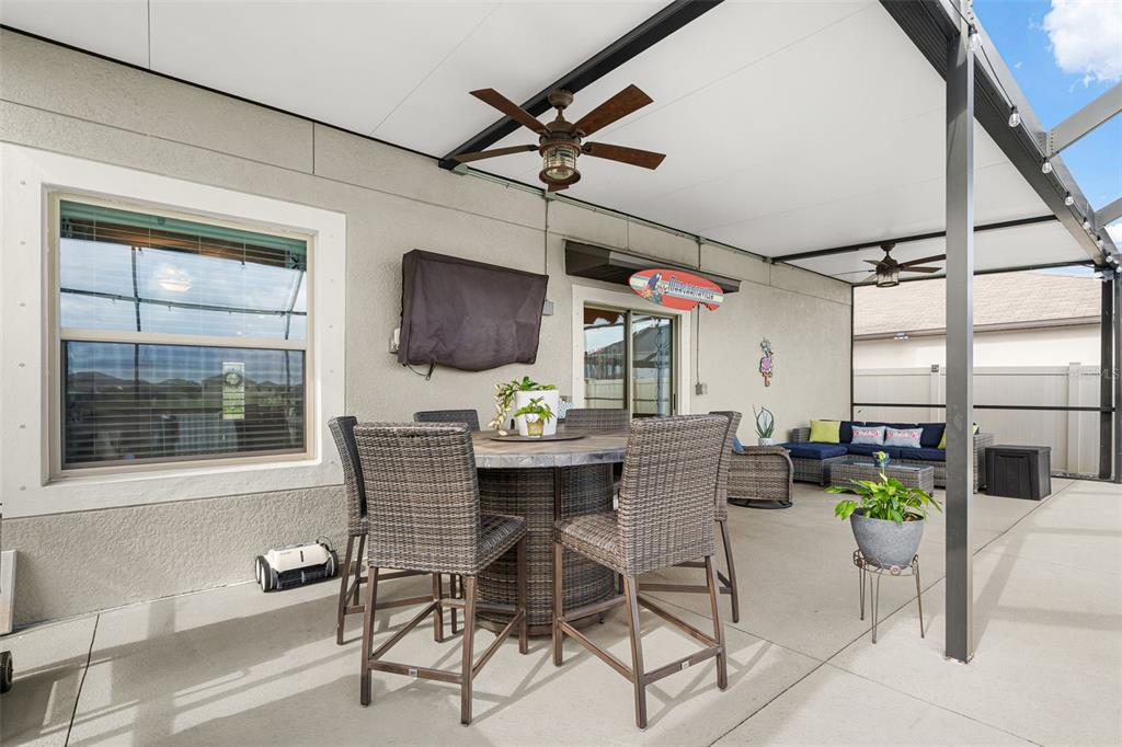 9823 Lemon Drop Loop Ruskin, FL 33573 - Photo 41 of 56 Gallery Image 41