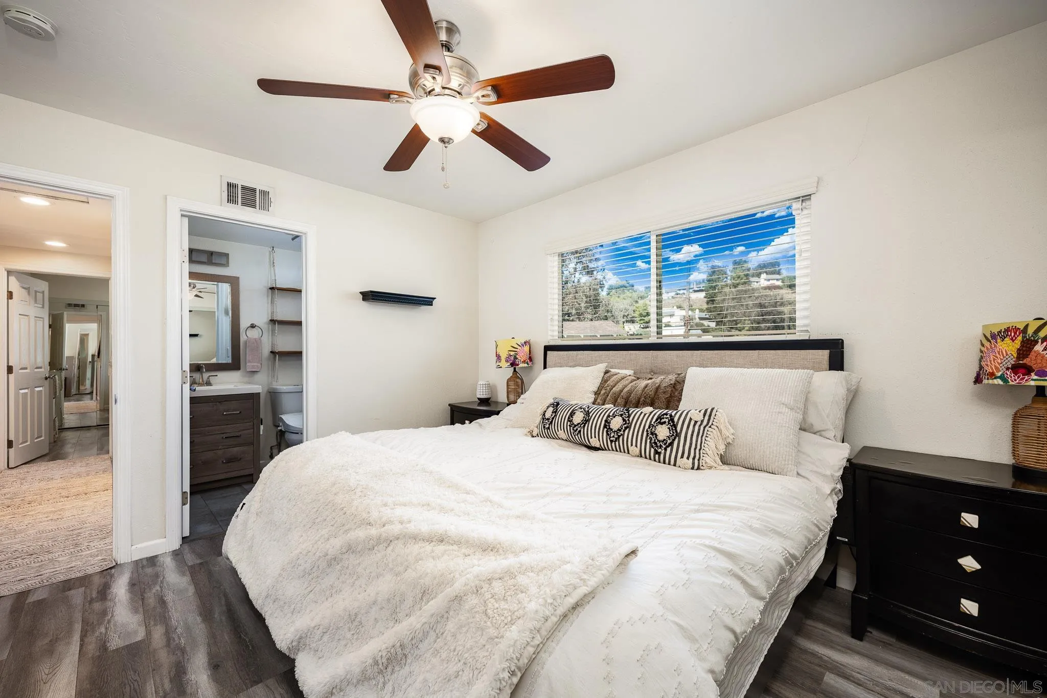 13306 Tawanka Drive Poway, CA 92064 - Photo 21 of 46