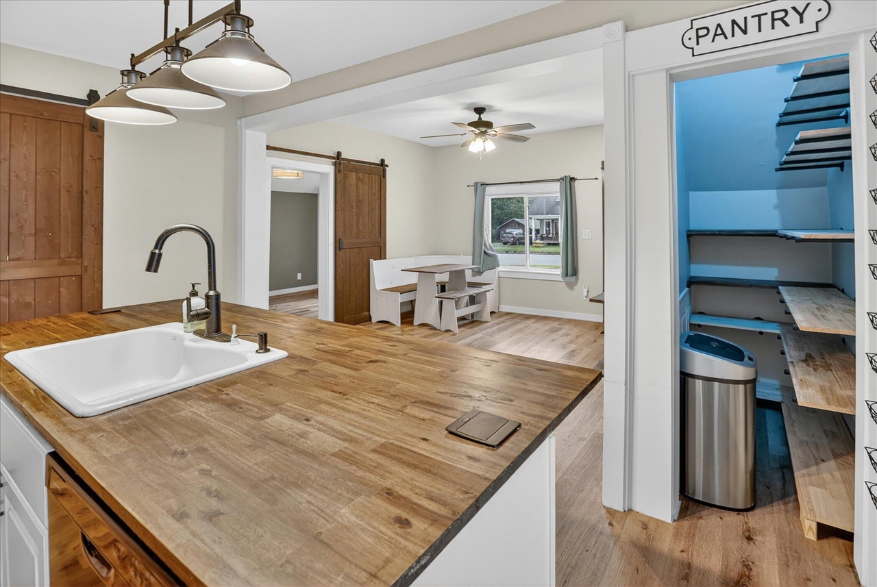 252 West Stimson Avenue Reed City, MI 49677 - Photo 5 of 38