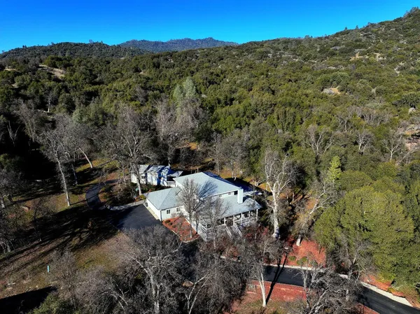 $774,800 | 46469 Wallu Lane, Ahwahnee, CA 93601