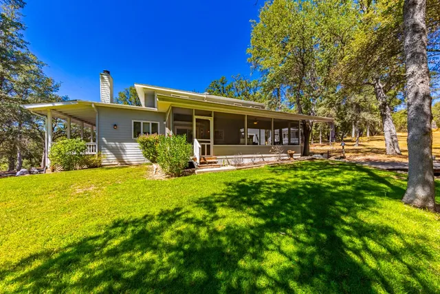 $779,800 | 46469 Wallu Lane, Ahwahnee, CA 93601