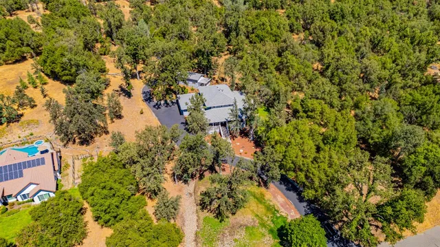 $779,800 | 46469 Wallu Lane, Ahwahnee, CA 93601