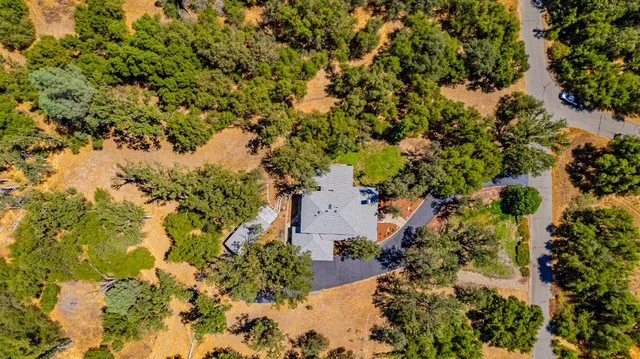 $779,800 | 46469 Wallu Lane, Ahwahnee, CA 93601