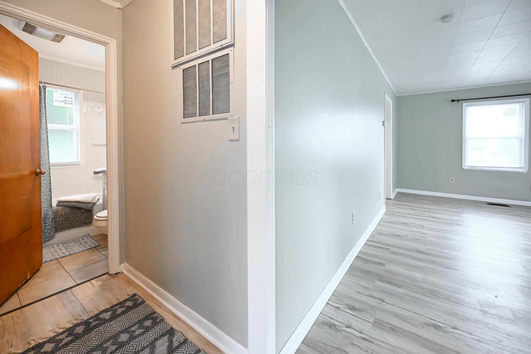 1715 Summit Street Springfield, OH 45503 - Photo 15 of 29 20250716-1715 Summit-017