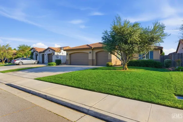 $435,000 | Undisclosed Address, Bakersfield, CA 93313