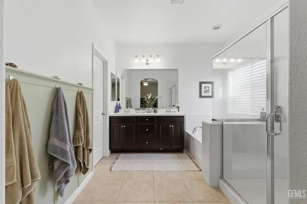 $435,000 | Undisclosed Address, Bakersfield, CA 93313