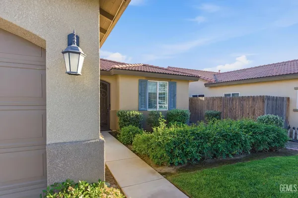 $435,000 | Undisclosed Address, Bakersfield, CA 93313
