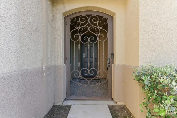 $435,000 | Undisclosed Address, Bakersfield, CA 93313