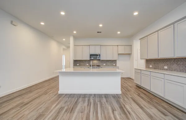 $384,999 | 10011 Angelina Woods Lane, Conroe, TX 77384