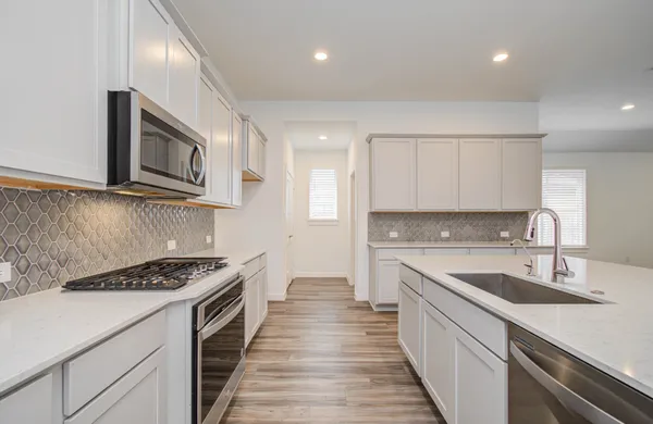 $384,999 | 10011 Angelina Woods Lane, Conroe, TX 77384