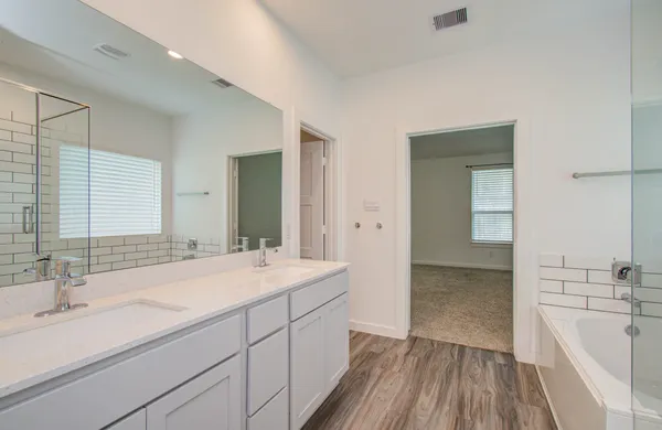 $384,999 | 10011 Angelina Woods Lane, Conroe, TX 77384