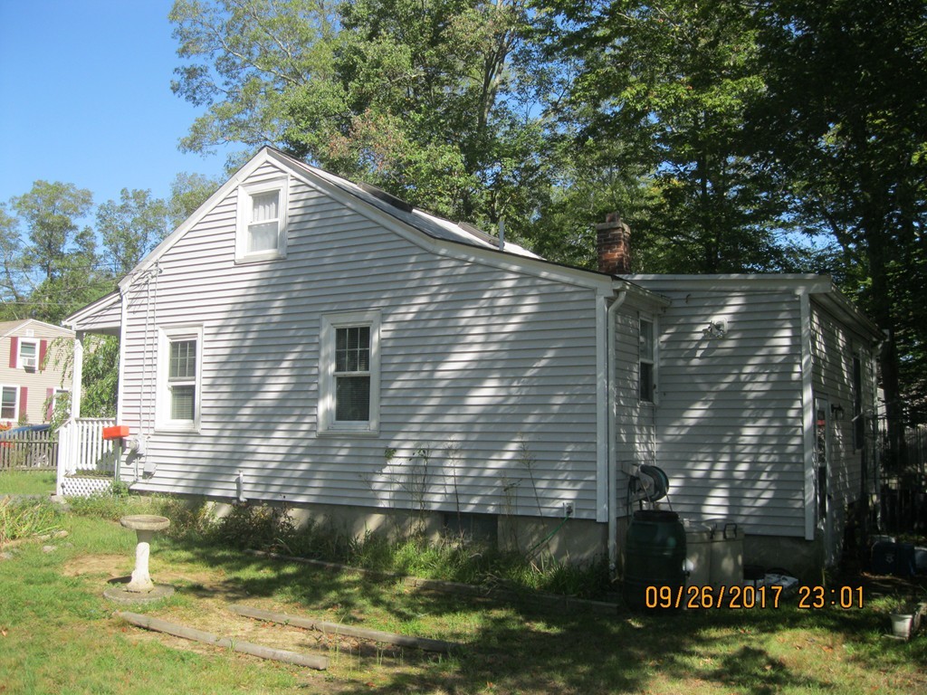 11 Azalea Road Norton, MA 02766 - Photo 2 of 20 Gallery Image 2
