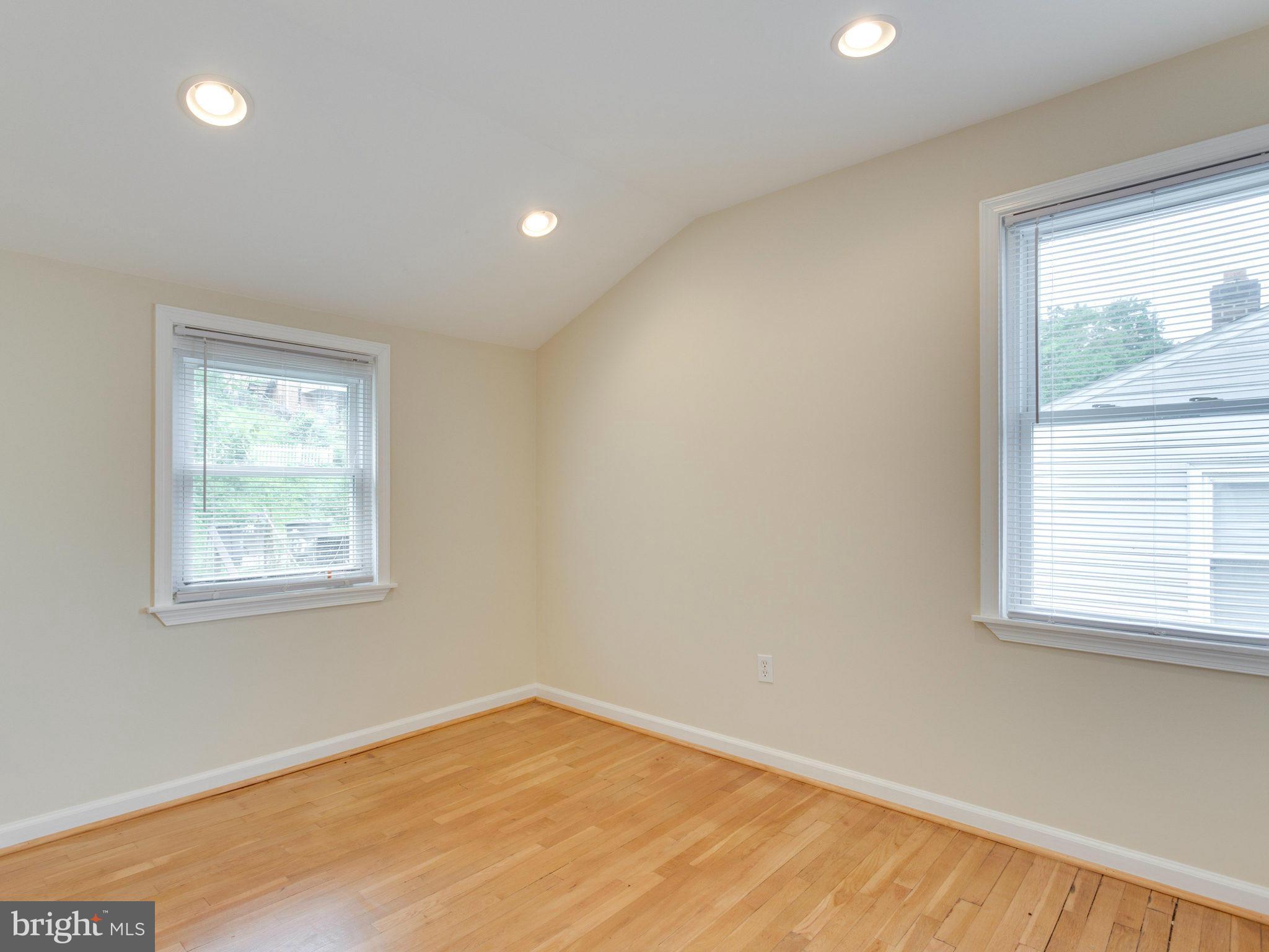 5131 Sheriff Road Northeast Washington, DC 20019 - Photo 16 of 29 an empty room with a window