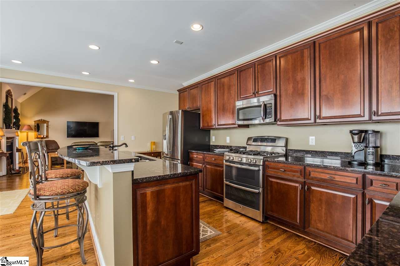 132 Cottonpatch Court Greenville, SC 29607 - Photo 18 of 36 Gallery Image 18