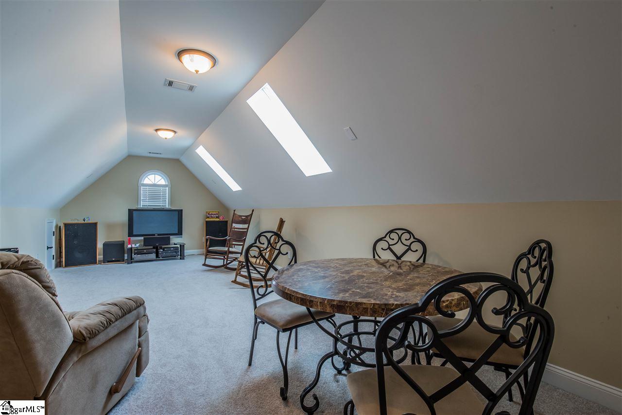 132 Cottonpatch Court Greenville, SC 29607 - Photo 29 of 36 Gallery Image 29