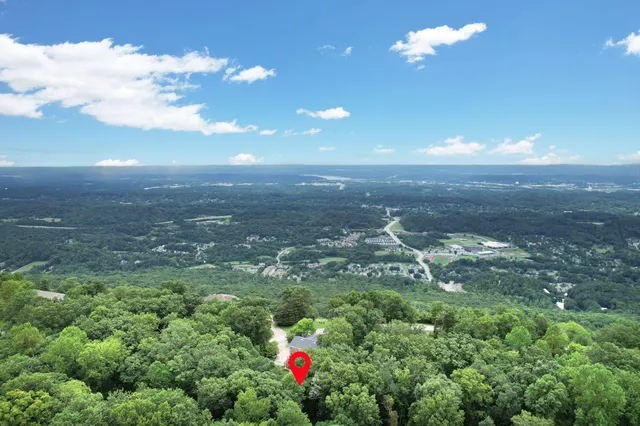 $240,000 | 1301 East Brow Road, Signal Mountain, TN 37377