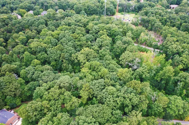 $240,000 | 1301 East Brow Road, Signal Mountain, TN 37377