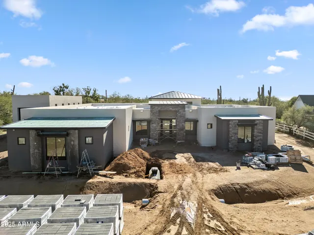 $2,595,000 | 6615 East Dove Valley Road, Cave Creek, AZ 85331