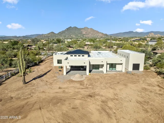 $2,595,000 | 6615 East Dove Valley Road, Cave Creek, AZ 85331