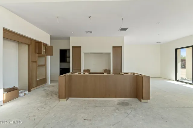 $2,595,000 | 6615 East Dove Valley Road, Cave Creek, AZ 85331