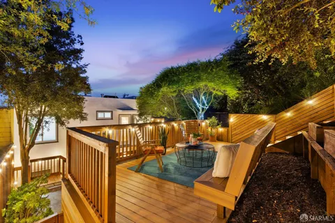 $1,395,000 | 358 Los Palmos Drive, San Francisco, CA 94127