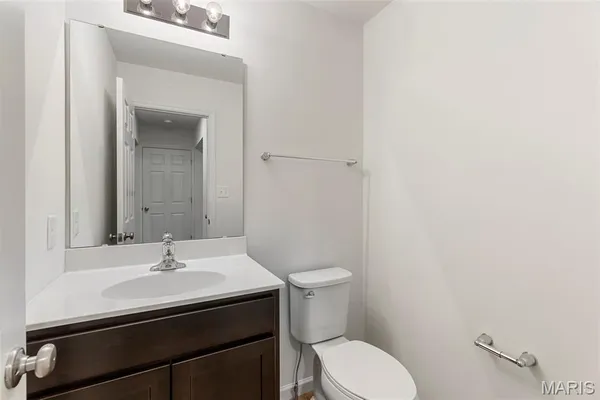 $522,878 | 12240 Louiselle Park Drive, Maryland Heights, MO 63043