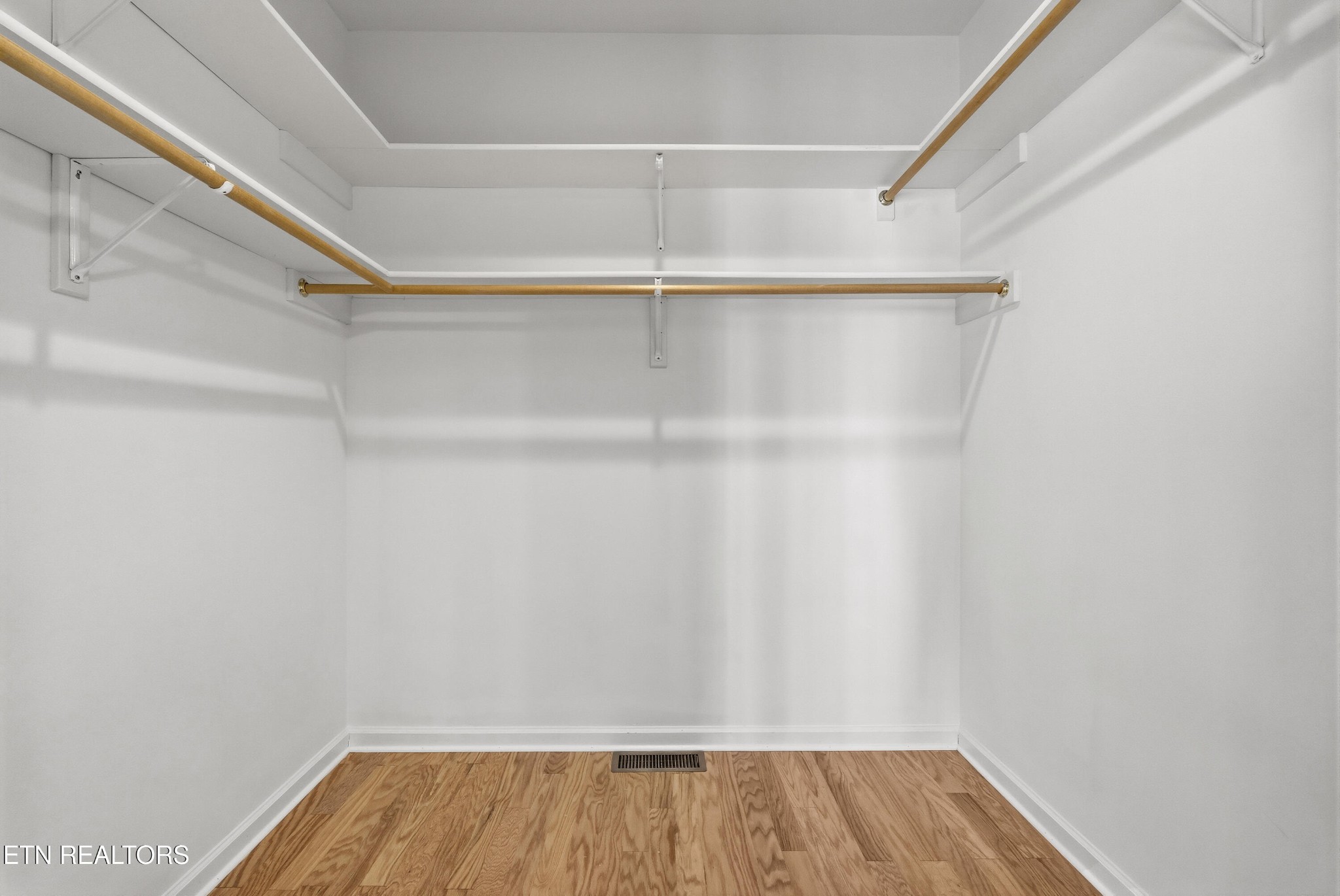 204 David Road Clinton, TN 37716 - Photo 19 of 38 Gallery Image 19