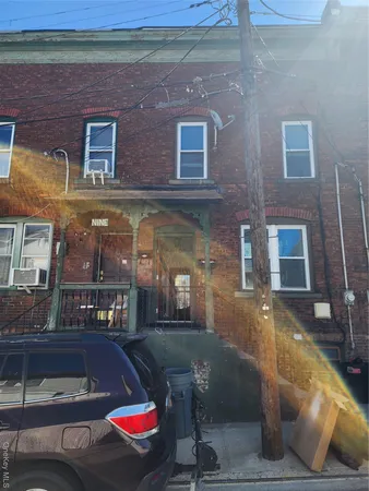 $3,538 | 11 Coonley Court | Mariners Harbor