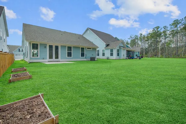 $360,000 | 424 Eagleview Drive, Moncks Corner, SC 29461