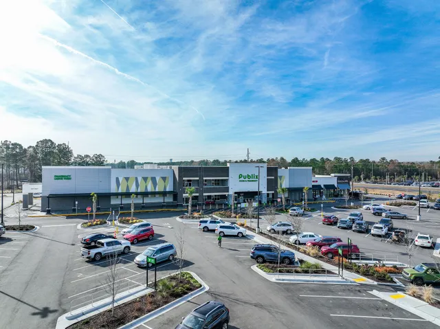 $364,990 | 424 Eagleview Drive, Moncks Corner, SC 29461