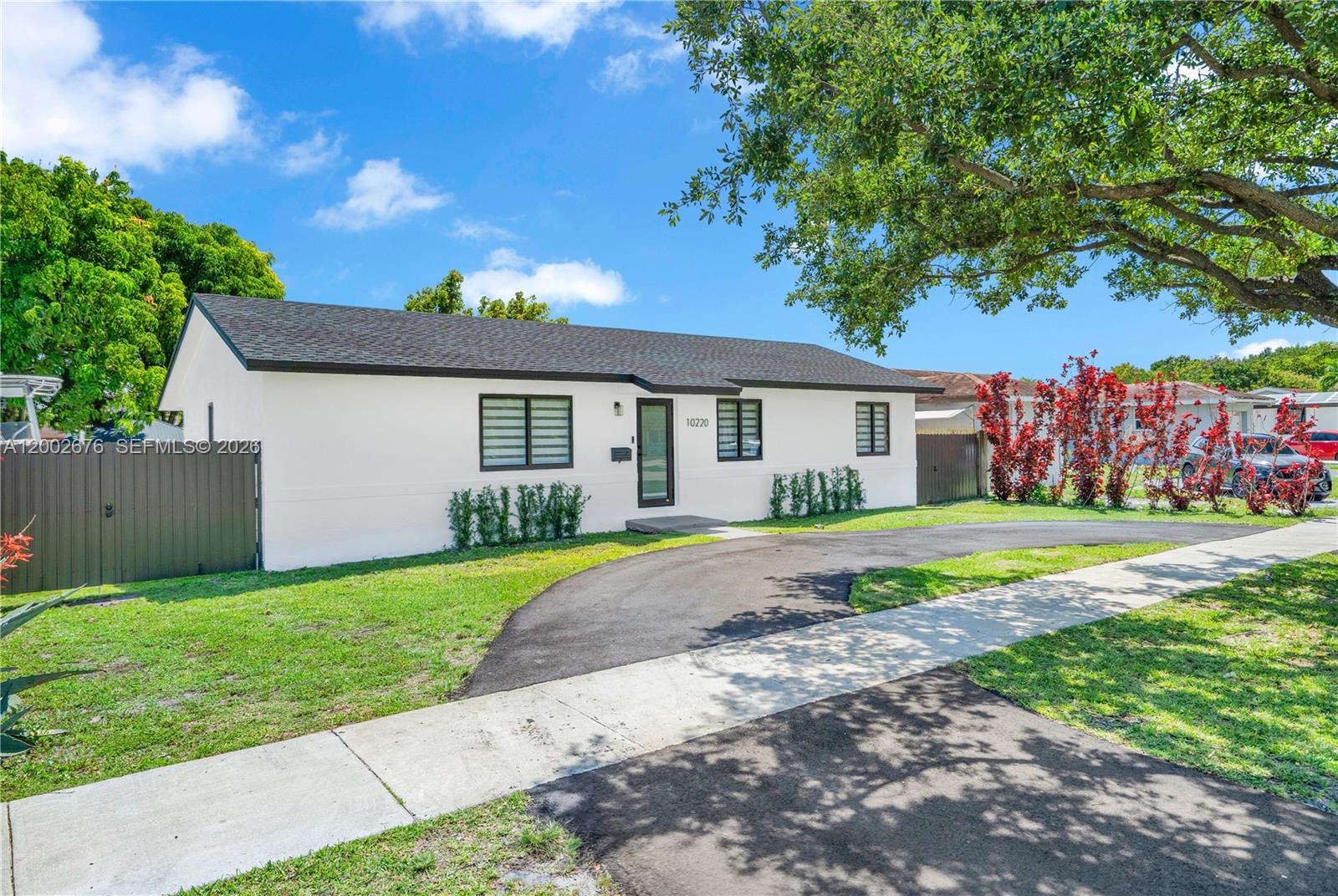 10220 Southwest 168th Street Miami, FL 33157 - Photo 2 of 27
