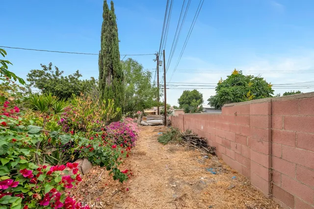 $839,000 | 11552 Fellows Avenue, Pacoima, CA 91331