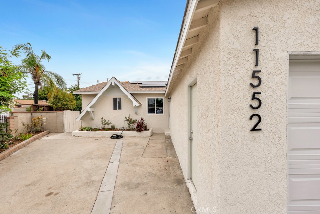 11552 Fellows Avenue Pacoima, CA 91331 - Photo 16 of 71