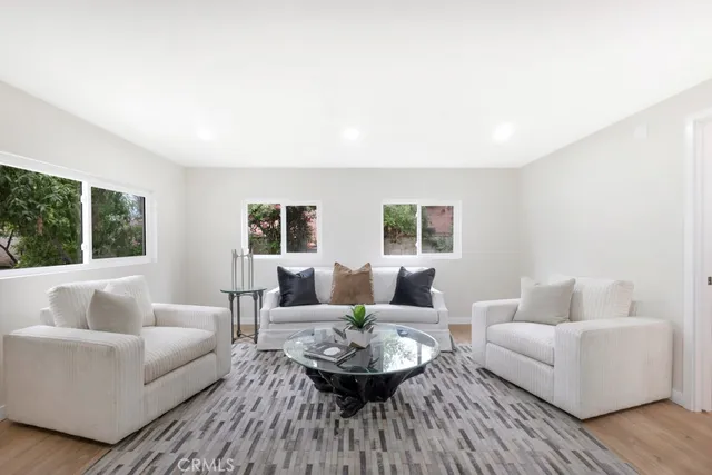 $839,000 | 11552 Fellows Avenue, Pacoima, CA 91331