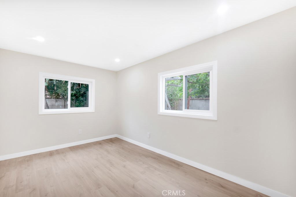 11552 Fellows Avenue Pacoima, CA 91331 - Photo 42 of 71