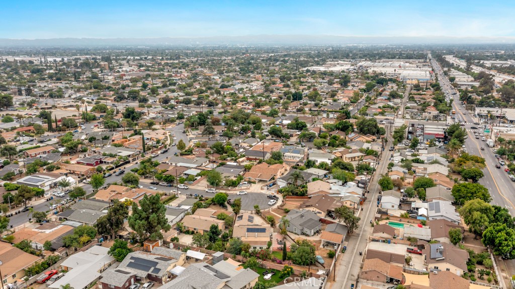 11552 Fellows Avenue Pacoima, CA 91331 - Photo 5 of 71