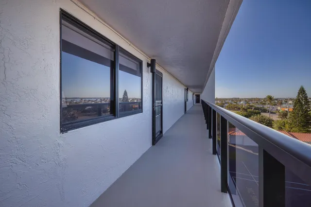 $3,750 | 10410 South Ocean Drive, Unit 406, Jensen Beach, FL 34957