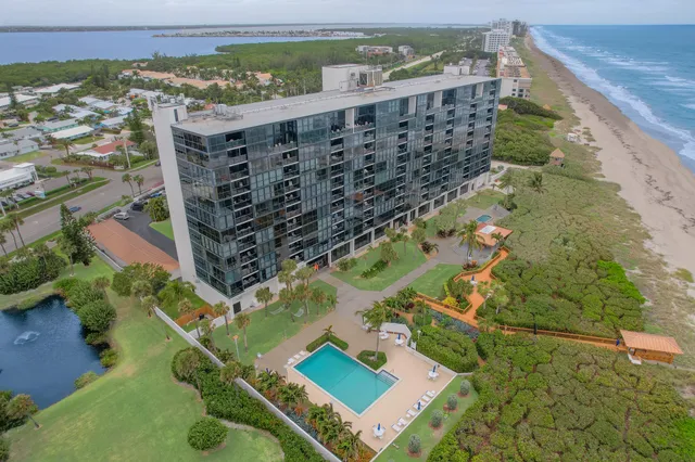 $3,750 | 10410 South Ocean Drive, Unit 406, Jensen Beach, FL 34957