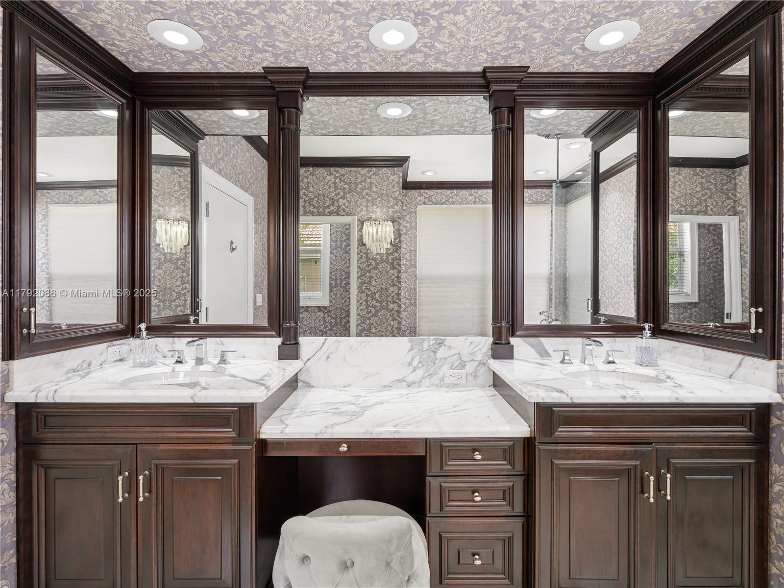 6048 Northwest 30th Way Boca Raton, FL 33496 - Photo 23 of 55