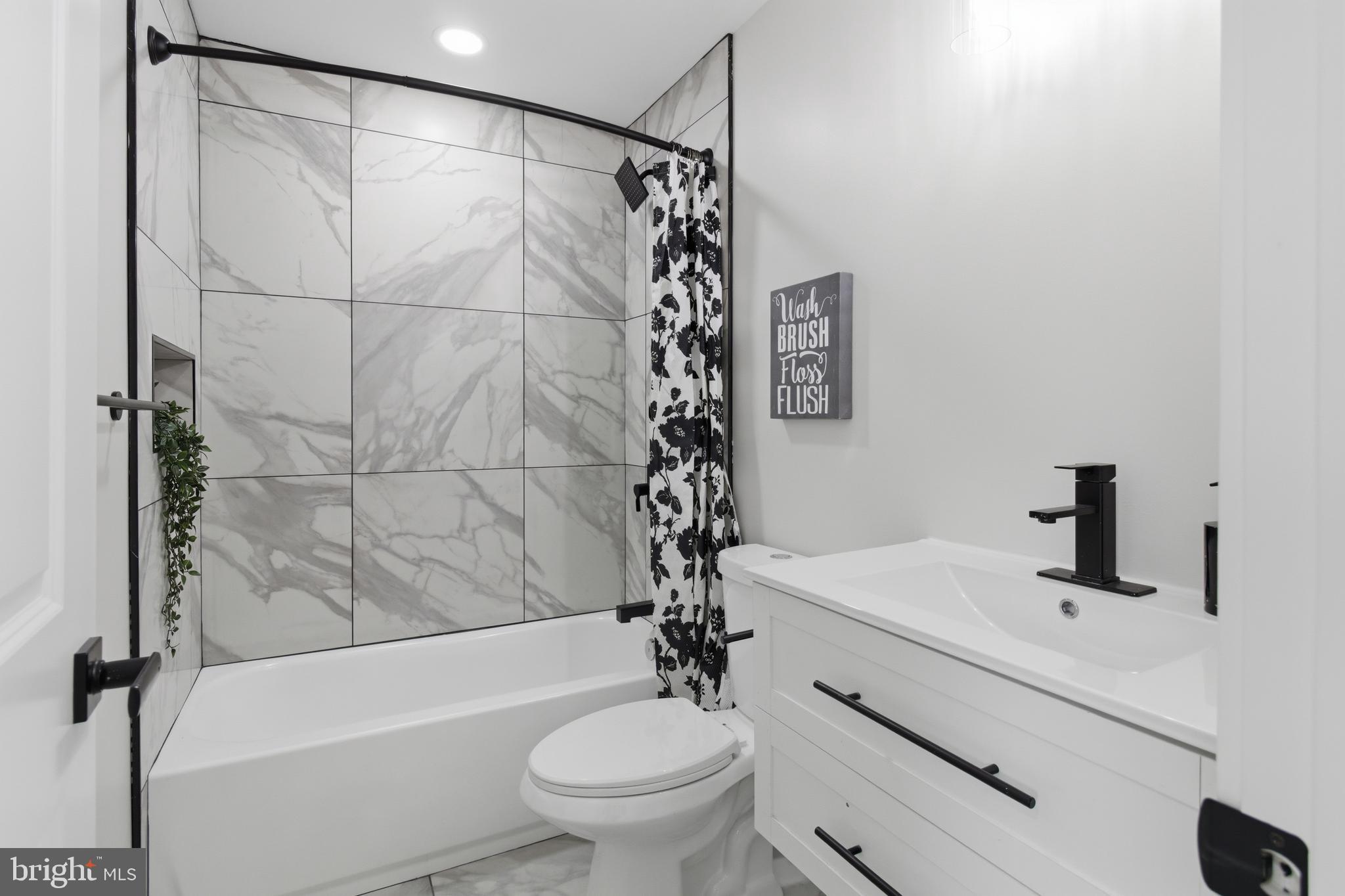 3423 Sollers Point Road Dundalk, MD 21222 - Photo 20 of 29