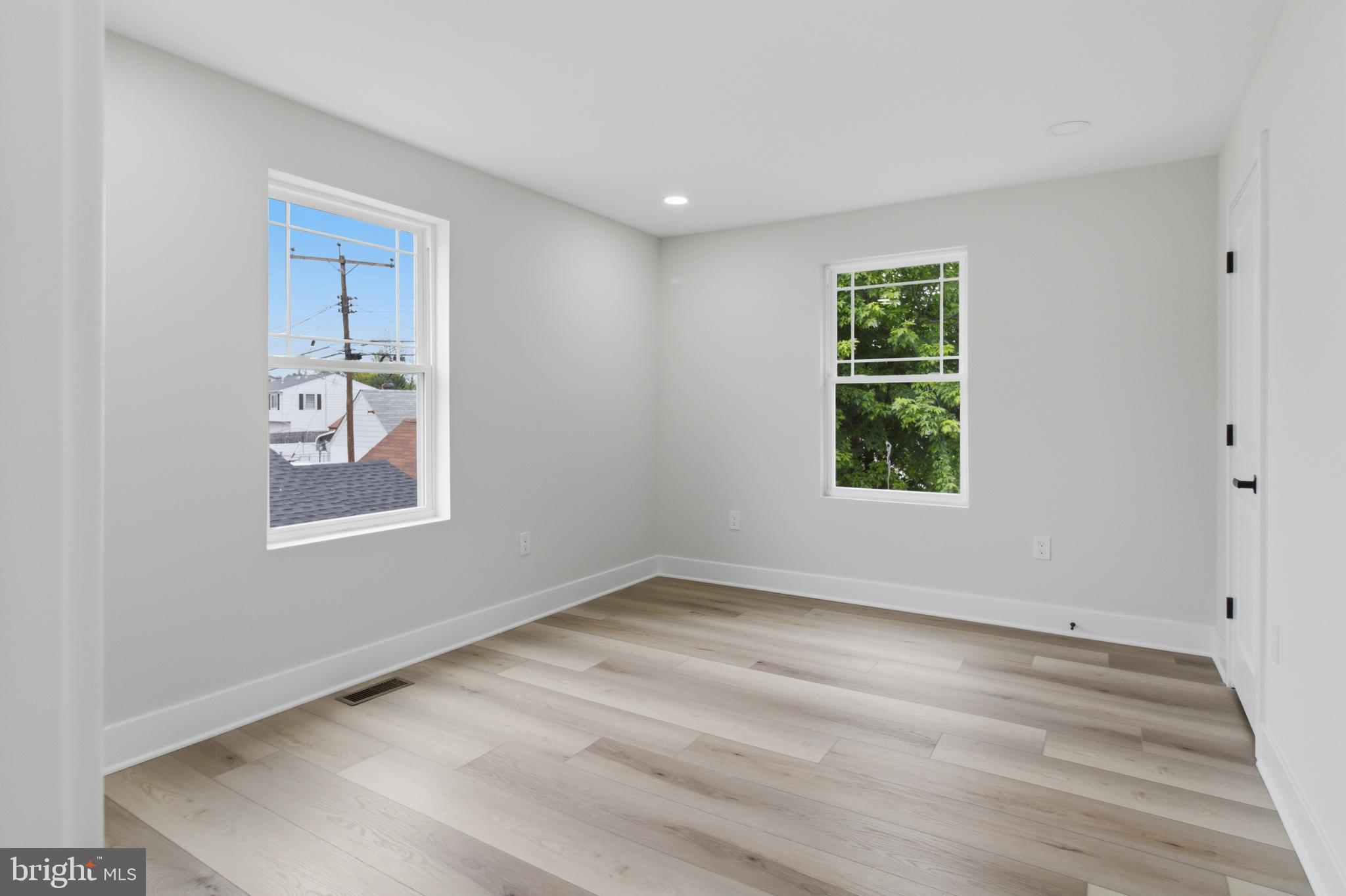 3423 Sollers Point Road Dundalk, MD 21222 - Photo 23 of 29
