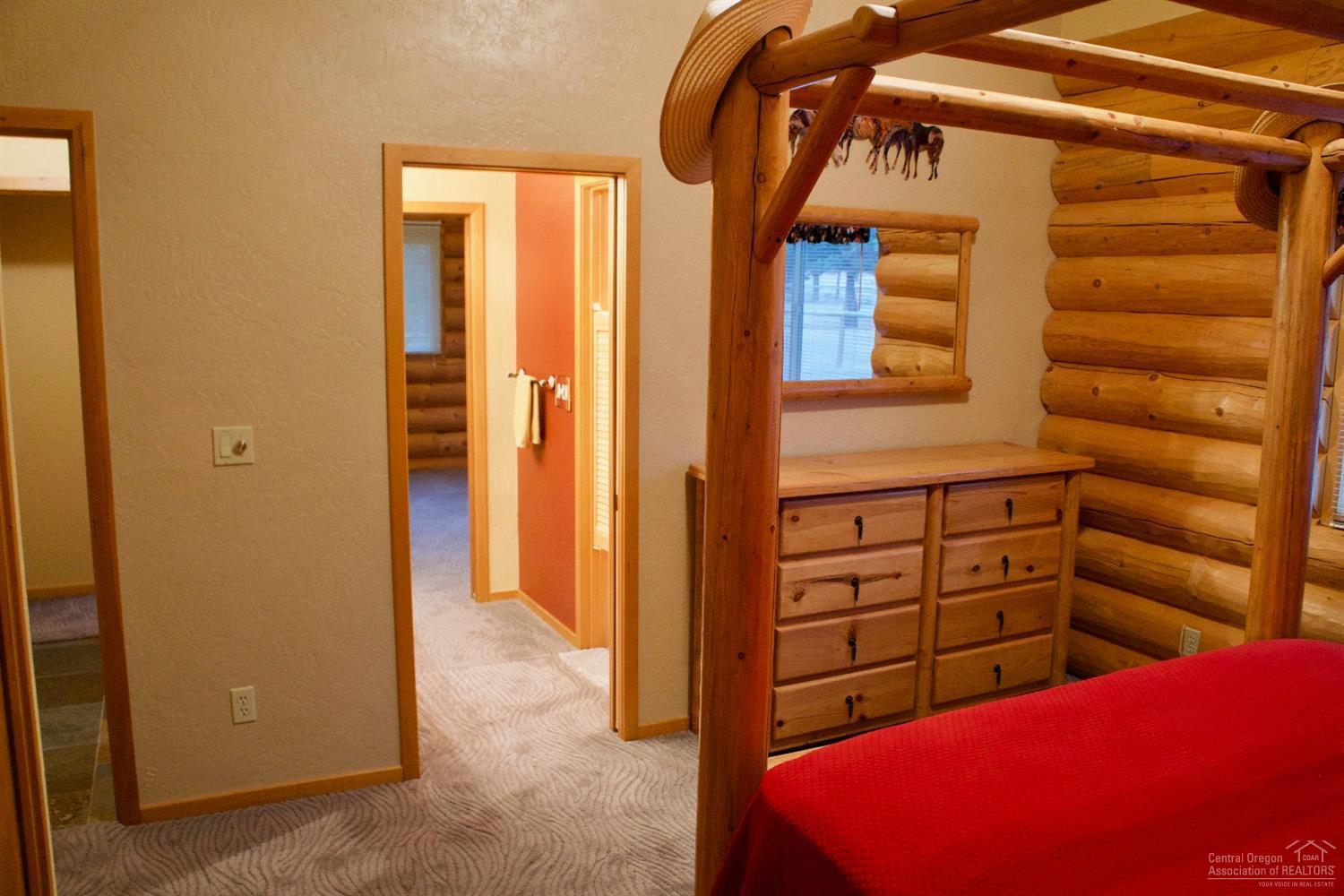 17258 Kent Road Sisters, OR 97759 - Photo 11 of 22 Additional Photo