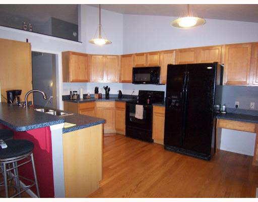 57510 Pear Road South Bend, IN 46619 - Photo 3 of 12 Gallery Image 3